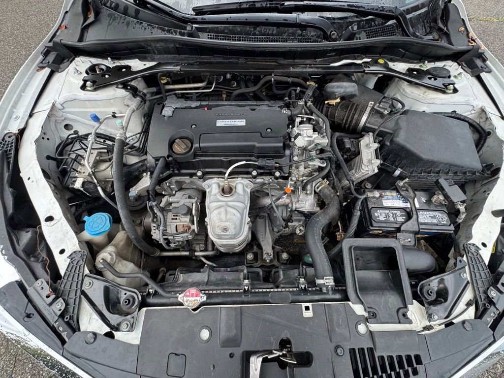 Used 2017 Honda Accord Sport image 31