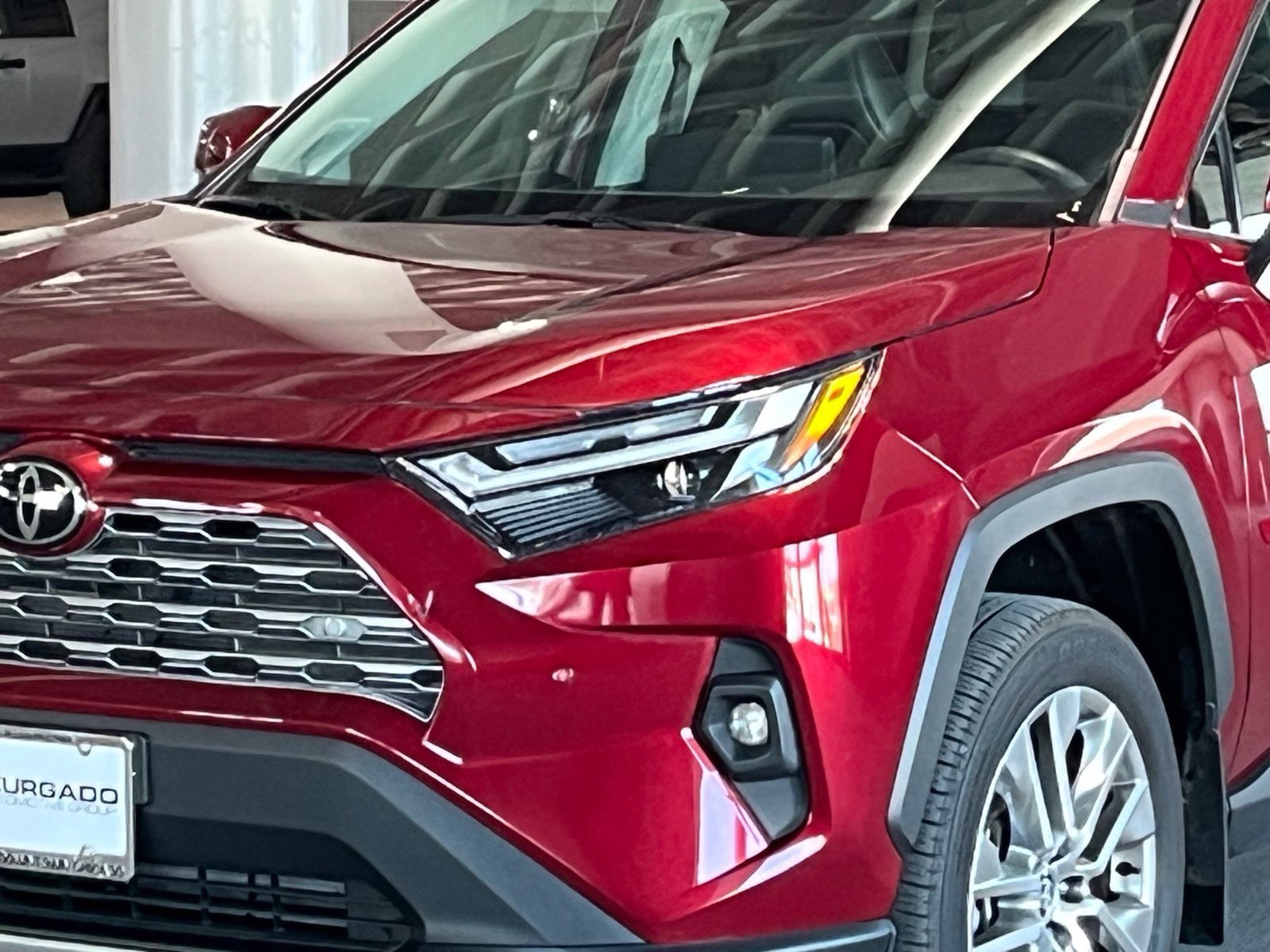 Used 2023 Toyota RAV4 Limited w/ Limited Grade Weather Package AWD/4WD image 5