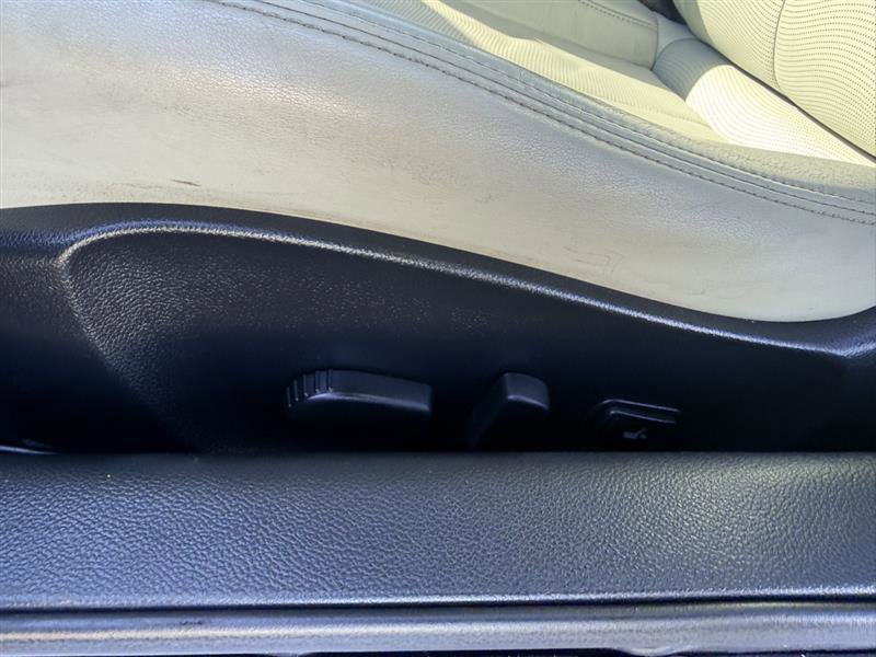 Used 2013 INFINITI G37 Sport w/ Premium Pkg RWD image 23