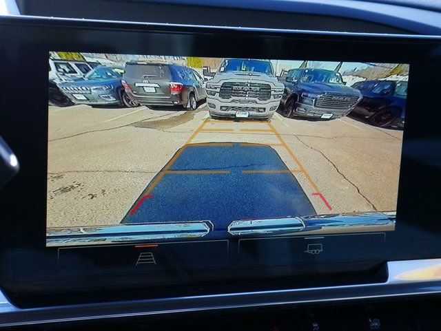 Used 2024 GMC Sierra 1500 Elevation image 19