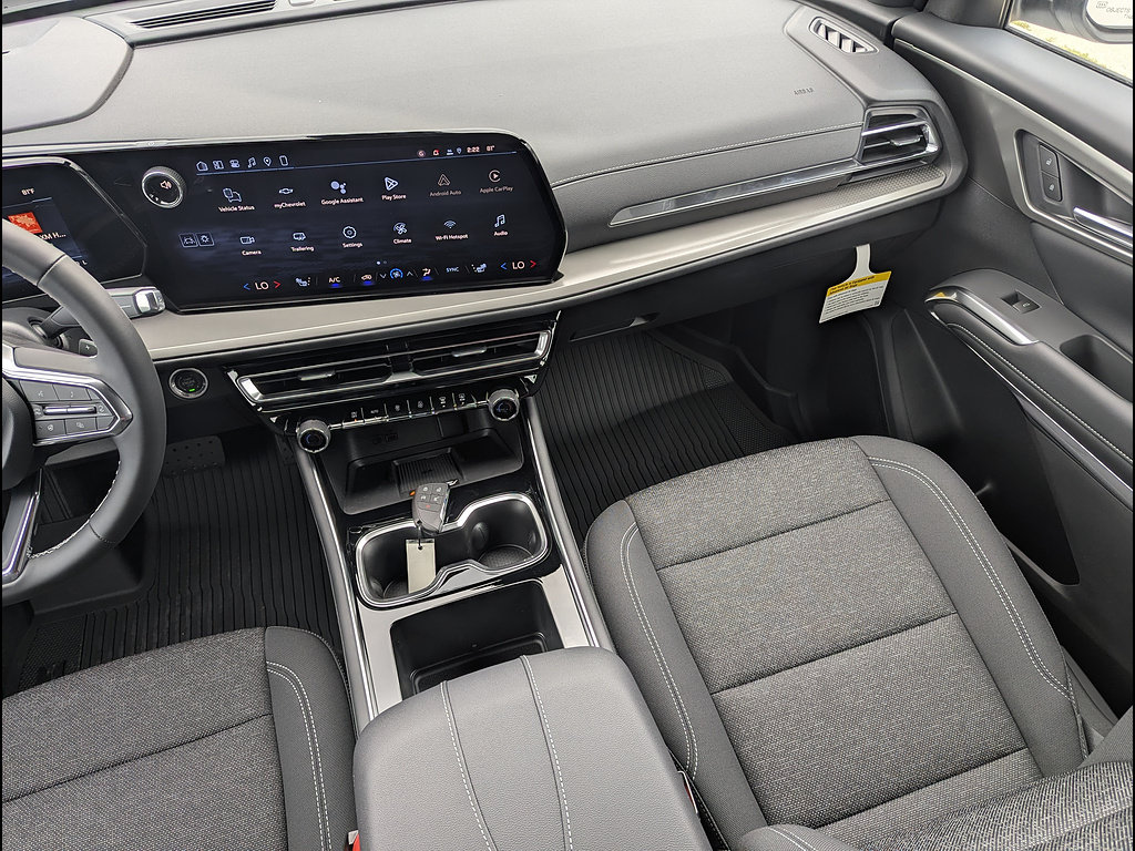 New 2026 Chevrolet Traverse LT w/ LPO, Floor Liner Package FWD image 19