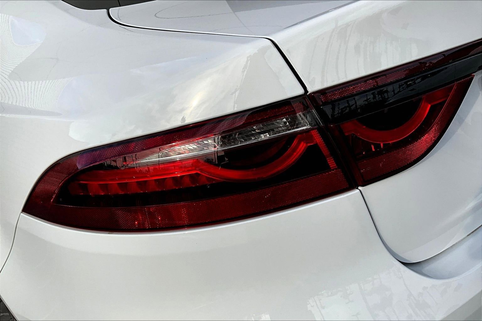 Used 2024 Jaguar XF R-Dynamic SE image 29