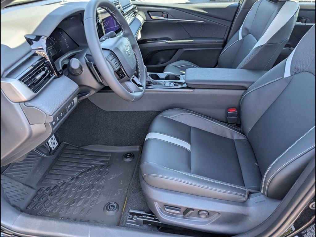 New 2026 Toyota Camry SE image 6