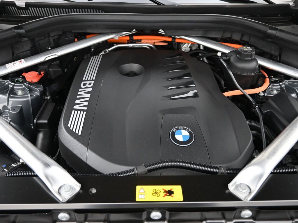 New 2026 BMW X5 xDrive50e AWD/4WD image 18