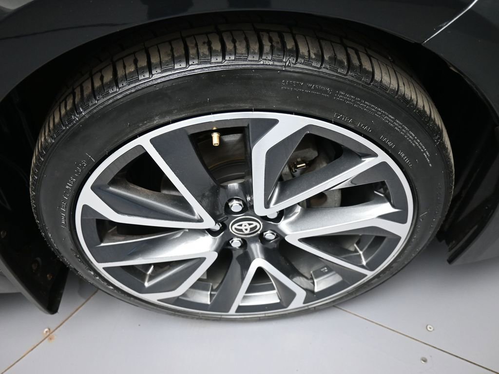 Certified 2022 Toyota Corolla SE w/ SE Premium Package image 13