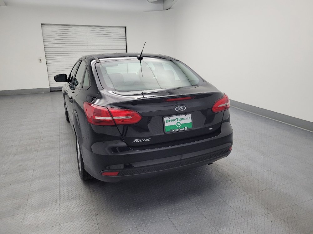Used 2016 Ford Focus SE FWD image 6