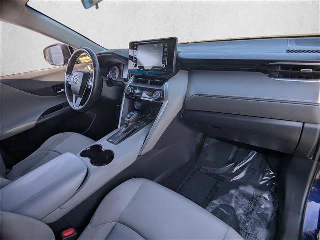 Used 2022 Toyota Venza LE AWD/4WD image 19
