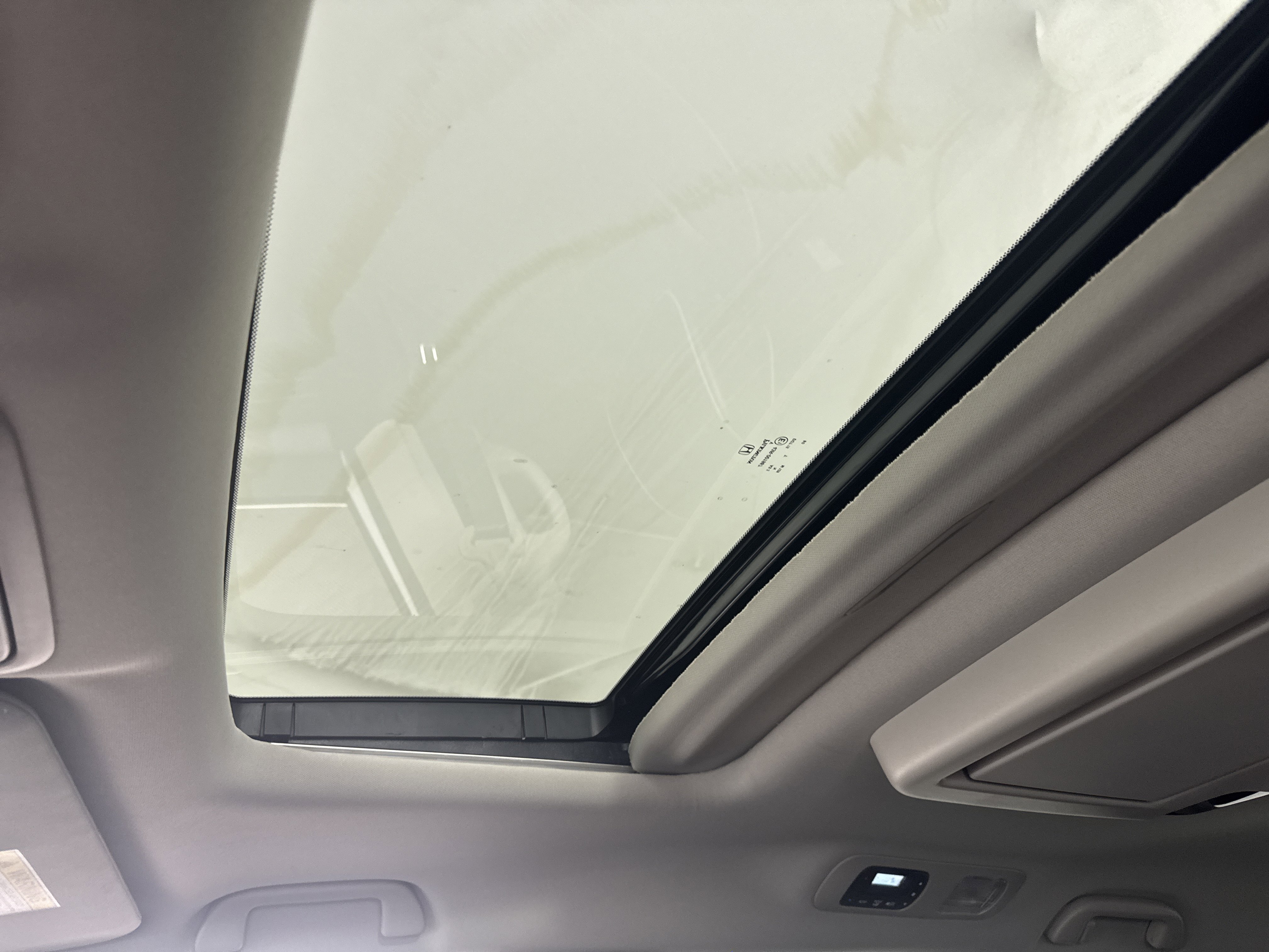 Certified 2025 Honda Odyssey Elite image 36