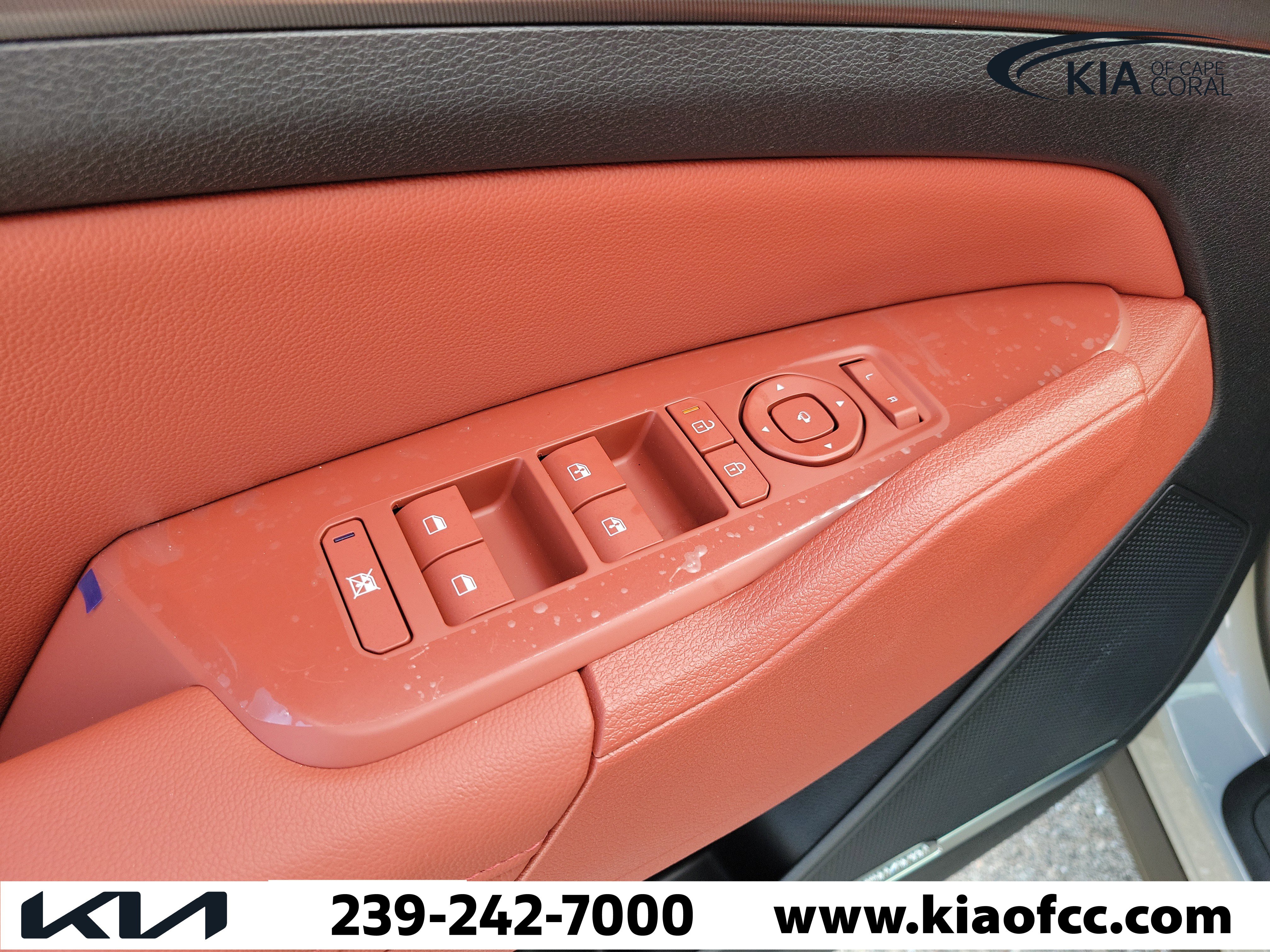 New 2026 Kia Sportage SX image 23