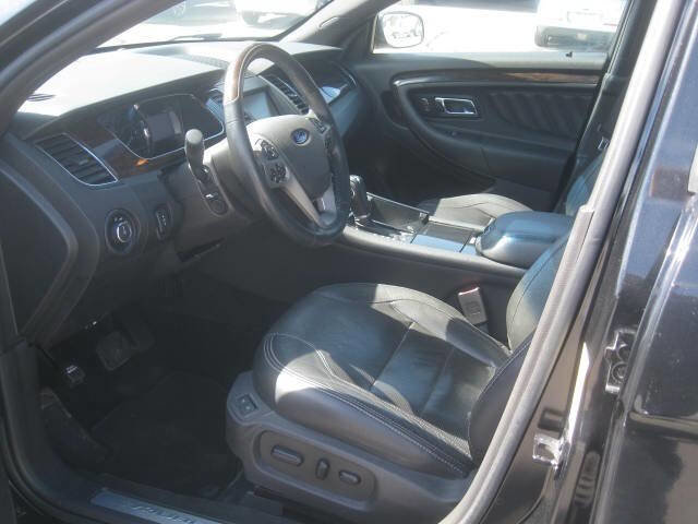 Used 2013 Ford Taurus Limited image 16