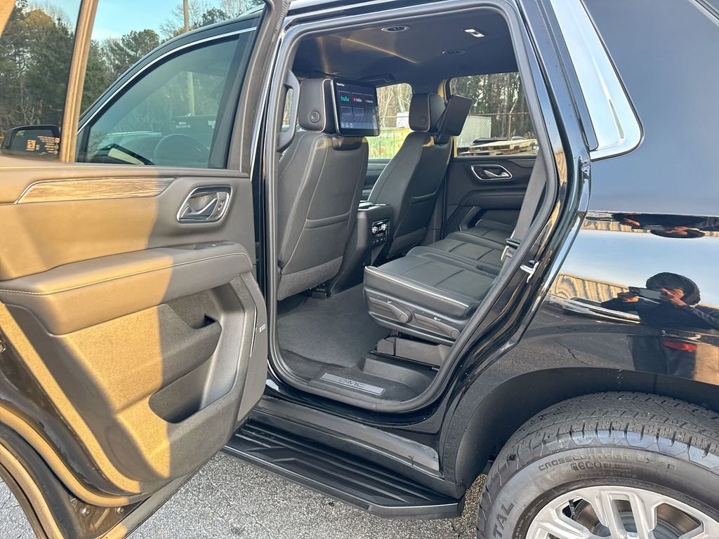Used 2024 GMC Yukon SLT image 28