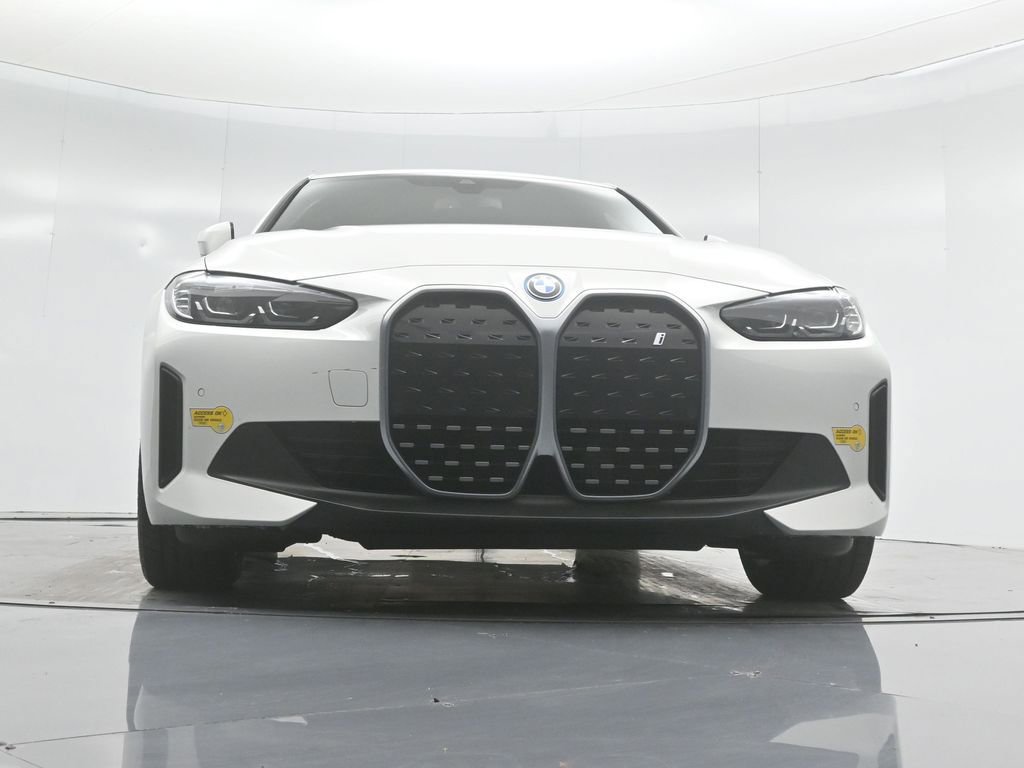 Used 2022 BMW i4 eDrive40 w/ Premium Package image 45