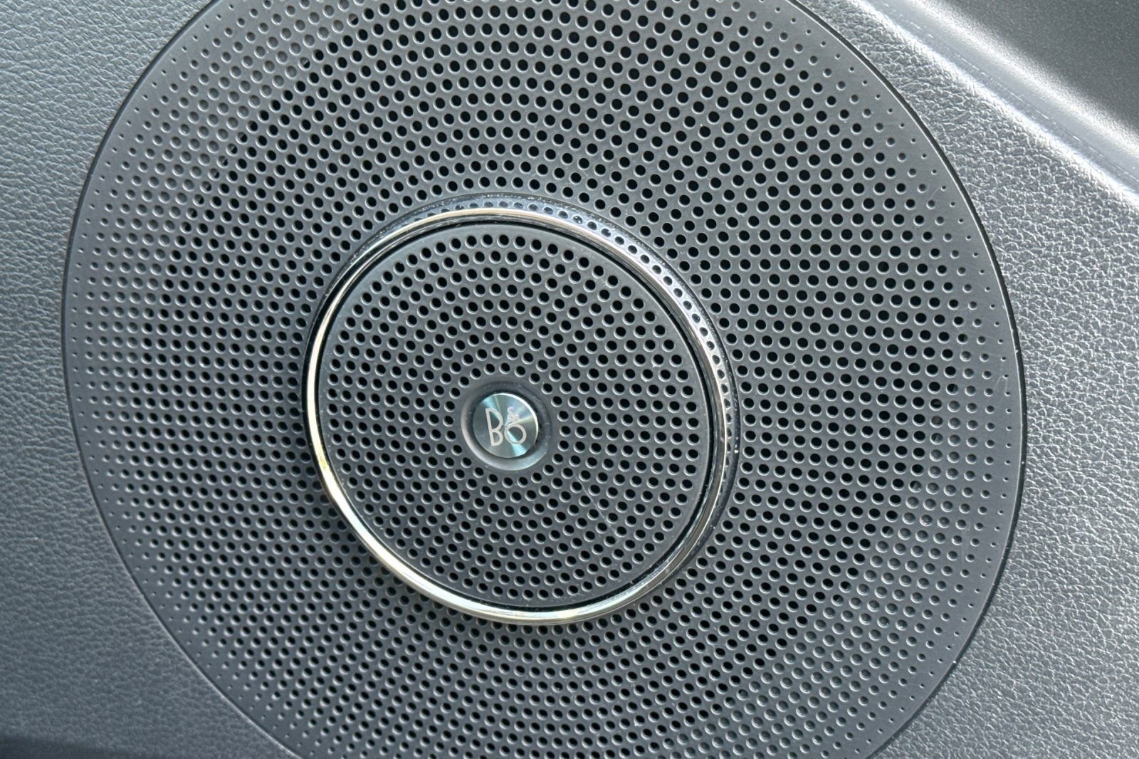 Used 2024 Ford Expedition Limited image 45