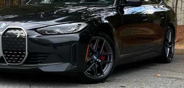 Used 2023 BMW i4 eDrive35 w/ Premium Package image 3