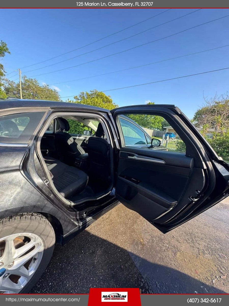 Used 2013 Ford Fusion SE image 13