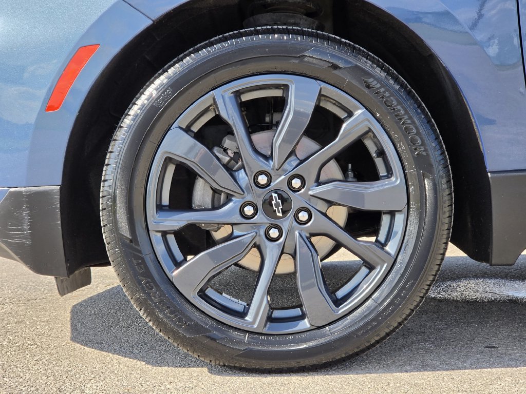 Used 2024 Chevrolet Equinox RS FWD image 10