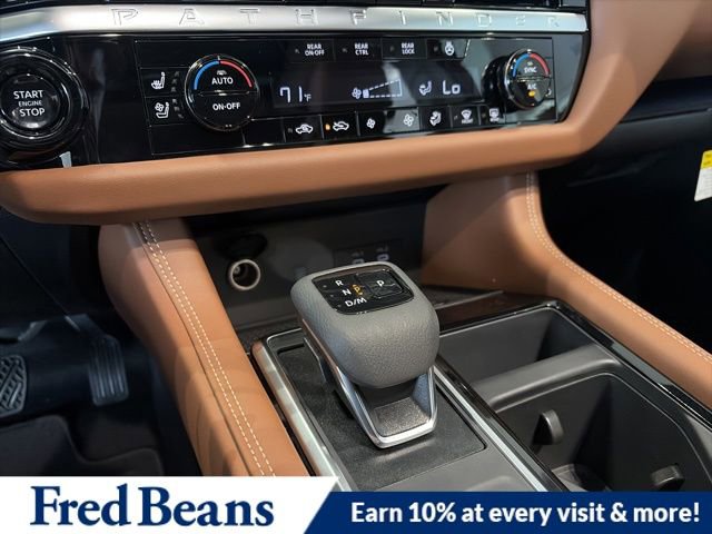 New 2026 Nissan Pathfinder Platinum image 13