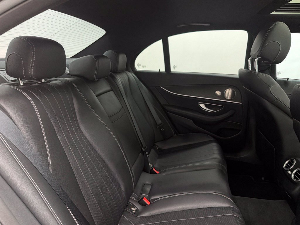 Used 2022 Mercedes-Benz E 350 Sedan image 30