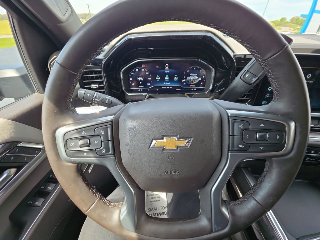 Used 2025 Chevrolet Silverado 2500 LTZ w/ LTZ Plus Package AWD/4WD image 14