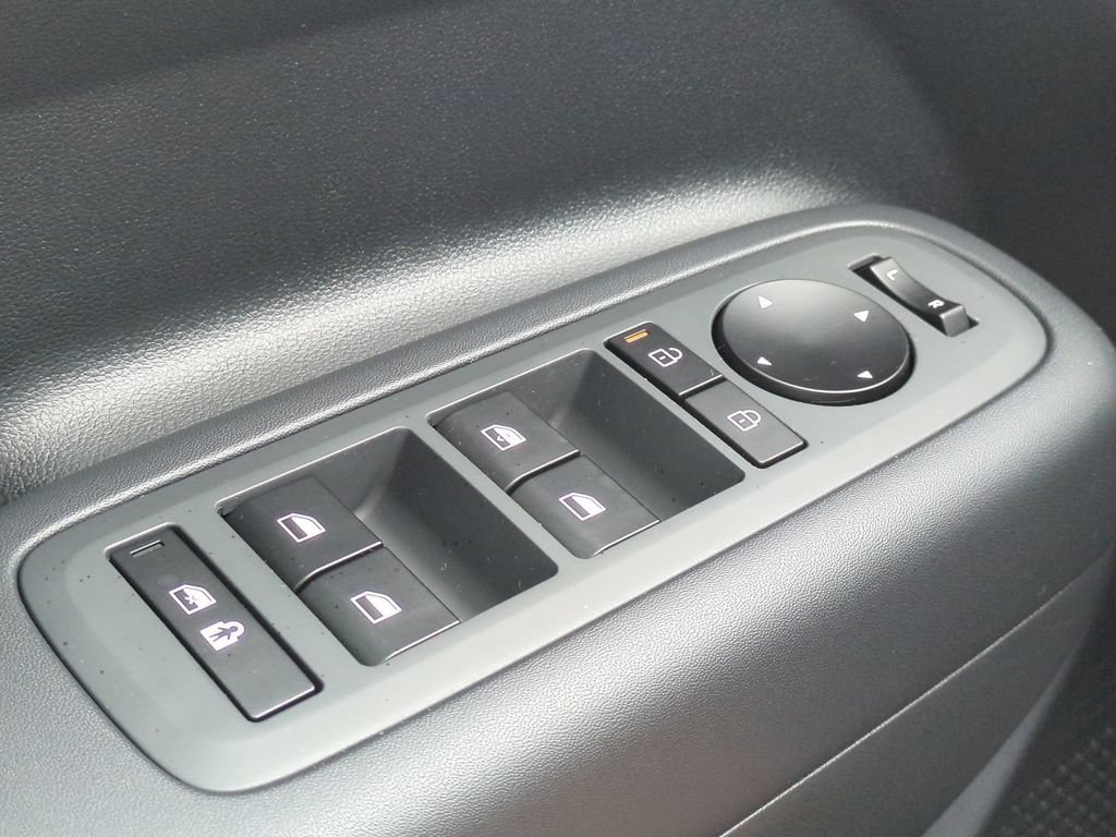 New 2027 Hyundai Santa Fe SE FWD image 31