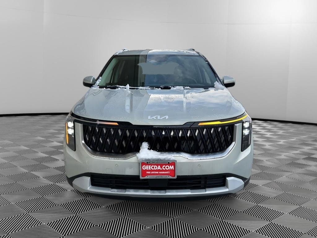 New 2026 Kia Carnival EX FWD image 2