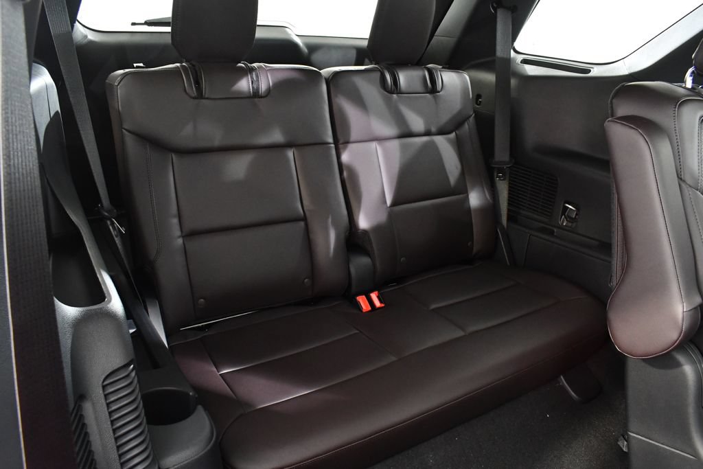 New 2026 Ford Explorer Platinum w/ LUX Leather Package AWD/4WD image 20