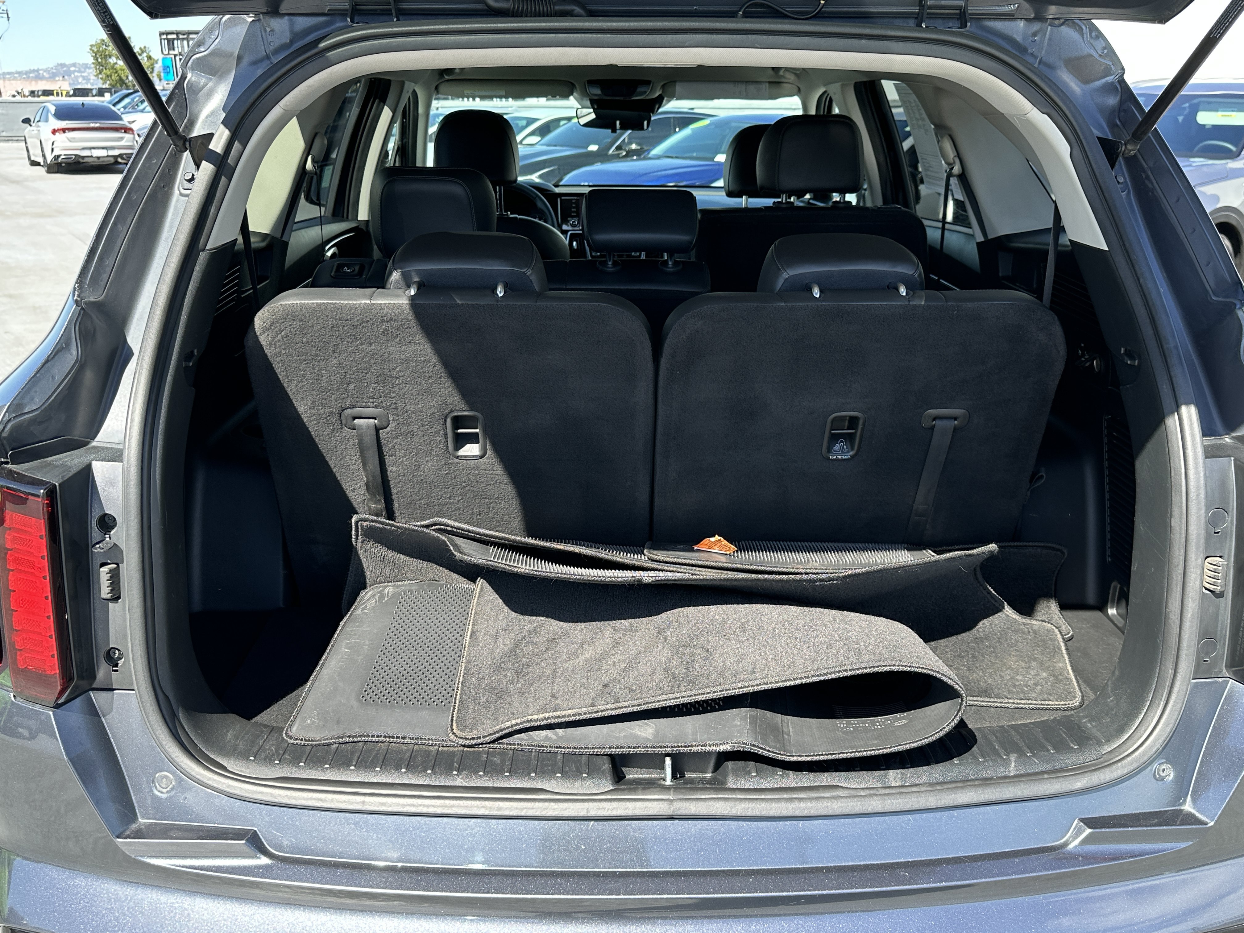 Certified 2023 Kia Sorento S FWD image 22