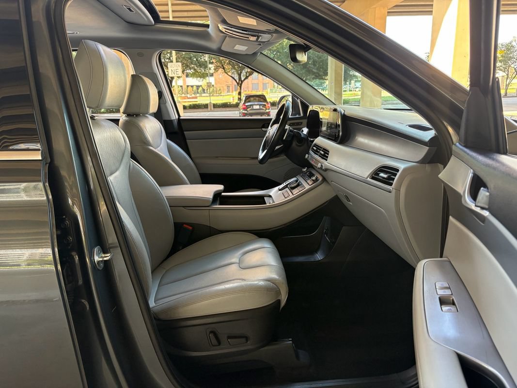 Used 2022 Hyundai Palisade SEL w/ 8P Bench Seat Package FWD image 30