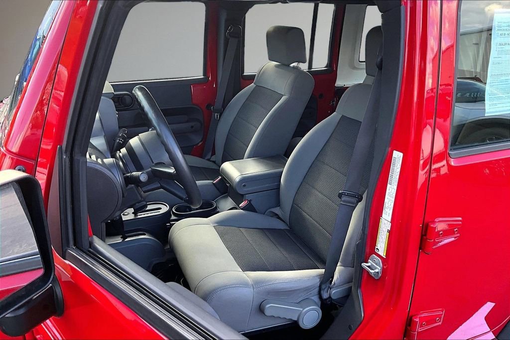 Used 2009 Jeep Wrangler Unlimited X AWD/4WD image 18