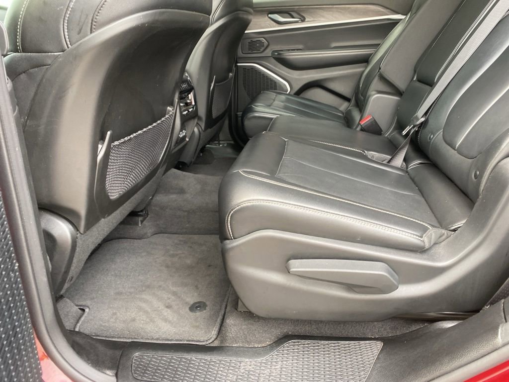 Used 2021 Jeep Grand Cherokee L Limited image 19