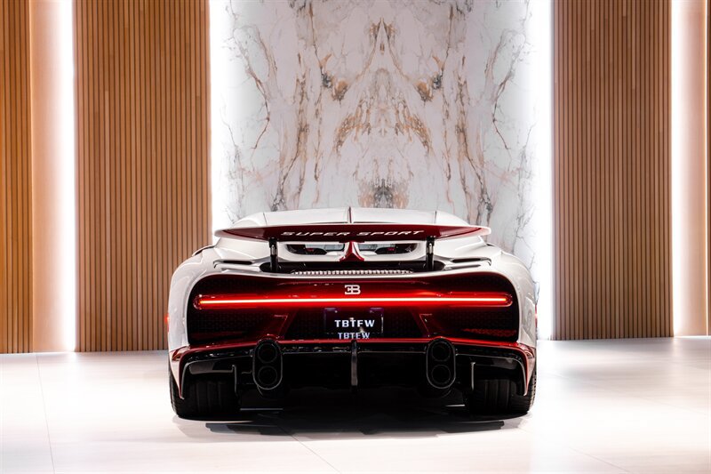 Used 2024 Bugatti Chiron Super Sport AWD/4WD image 4