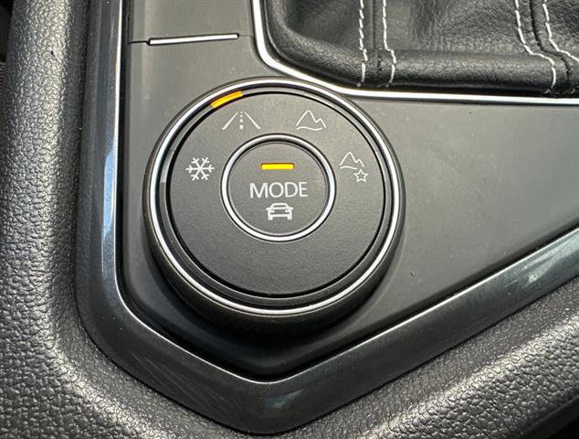 Certified 2022 Volkswagen Tiguan SE image 31