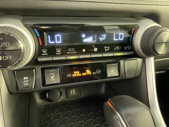 Used 2025 Toyota RAV4 XLE Premium w/ Weather Package AWD/4WD image 23
