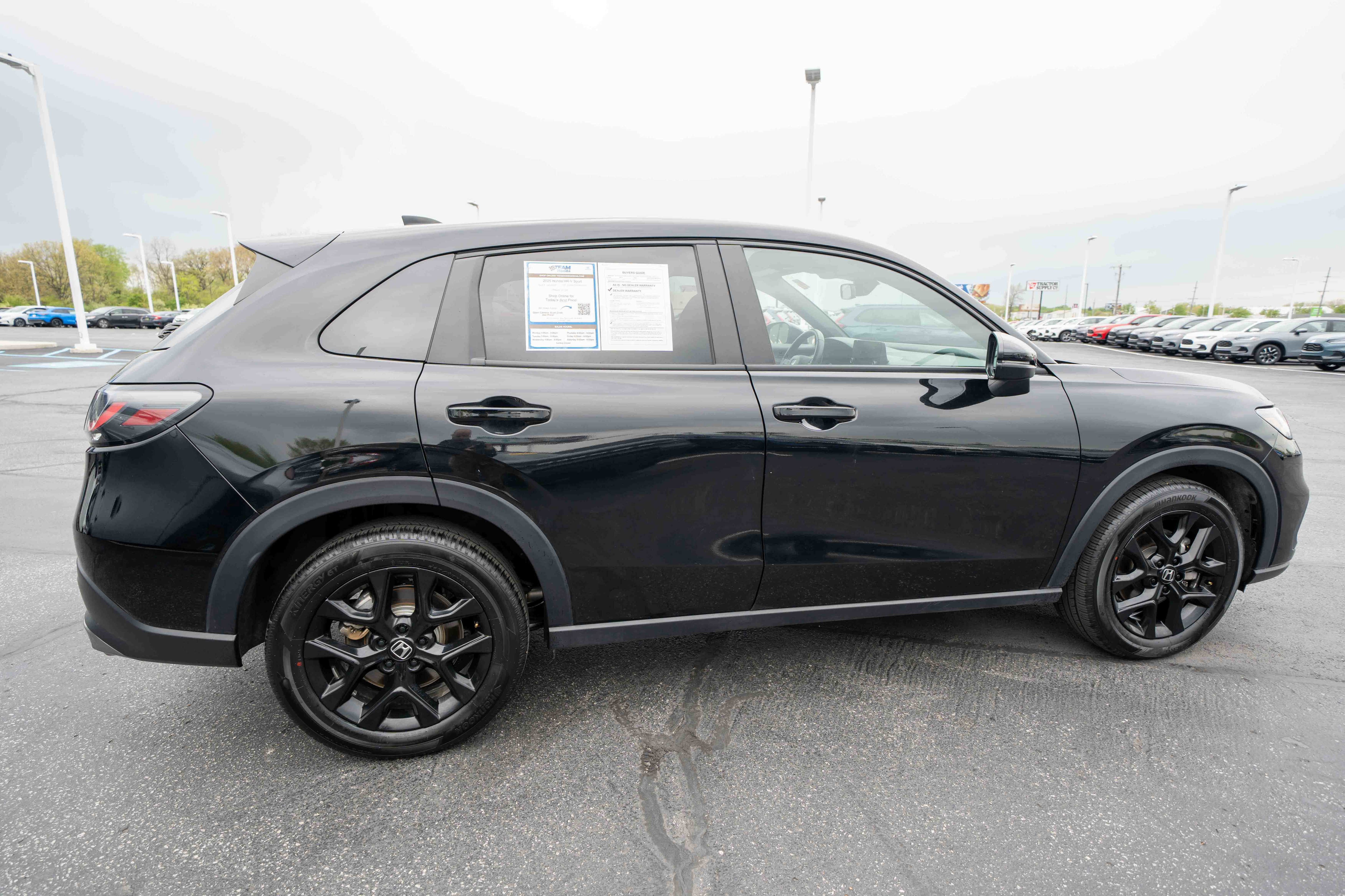 Used 2025 Honda HR-V Sport image 6