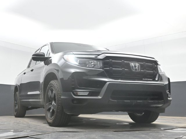 Used 2025 Honda Ridgeline Black Edition image 28