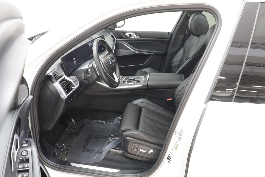 Used 2026 BMW X5 xDrive40i AWD/4WD image 6