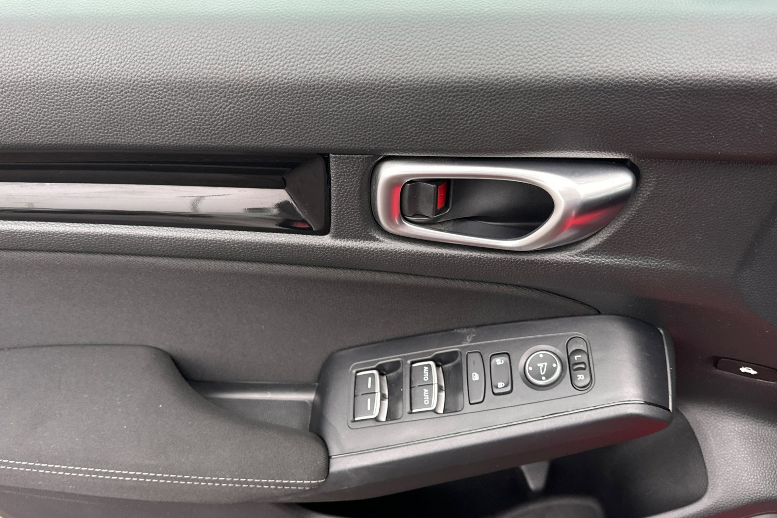 Used 2023 Honda Civic EX image 11