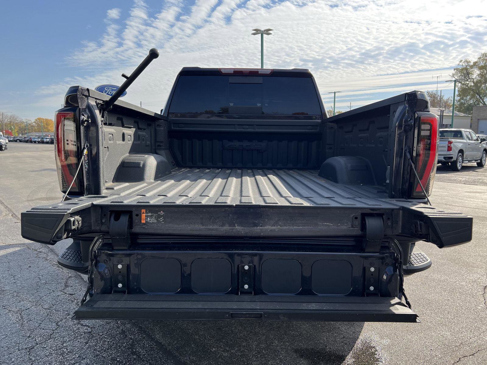 Used 2024 GMC Sierra 2500 AT4 w/ AT4 Preferred Package image 52