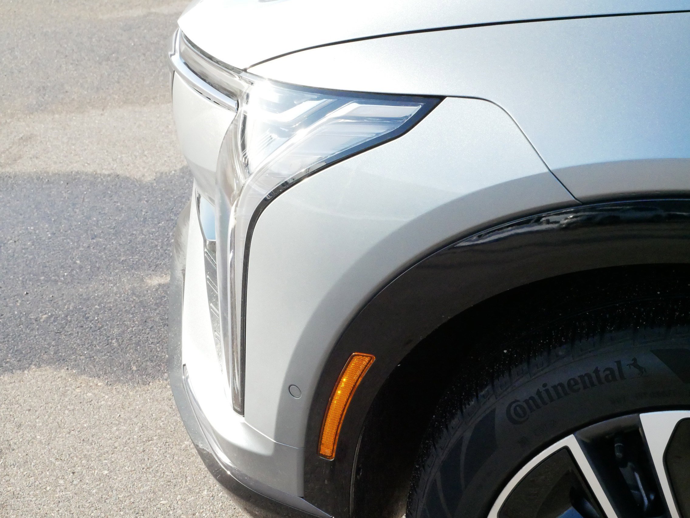 Certified 2025 Cadillac Optiq Sport 2 w/ LPO, Floor Liner Package image 16