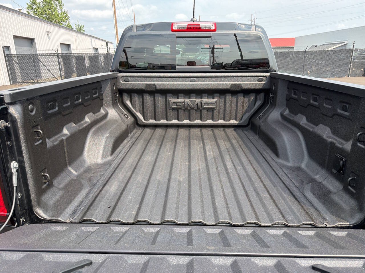 Used 2026 GMC Canyon AT4 w/ Technology Plus Package AWD/4WD image 12