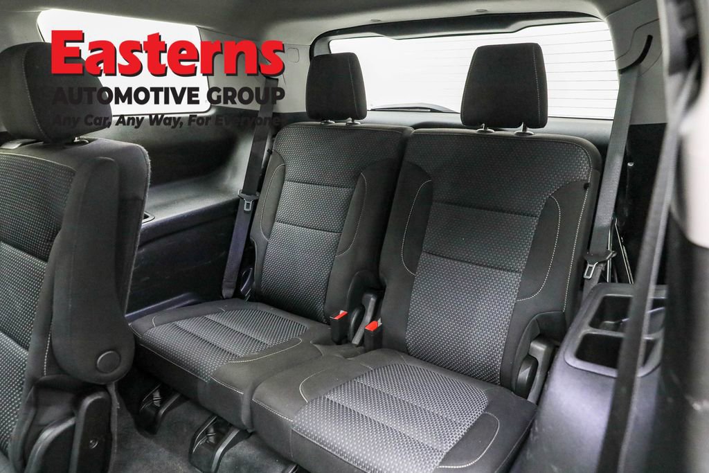 Used 2022 GMC Acadia SLE image 28