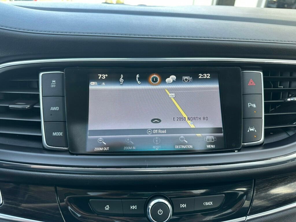 Used 2019 Buick Enclave Avenir w/ Avenir Technology Package AWD/4WD image 18