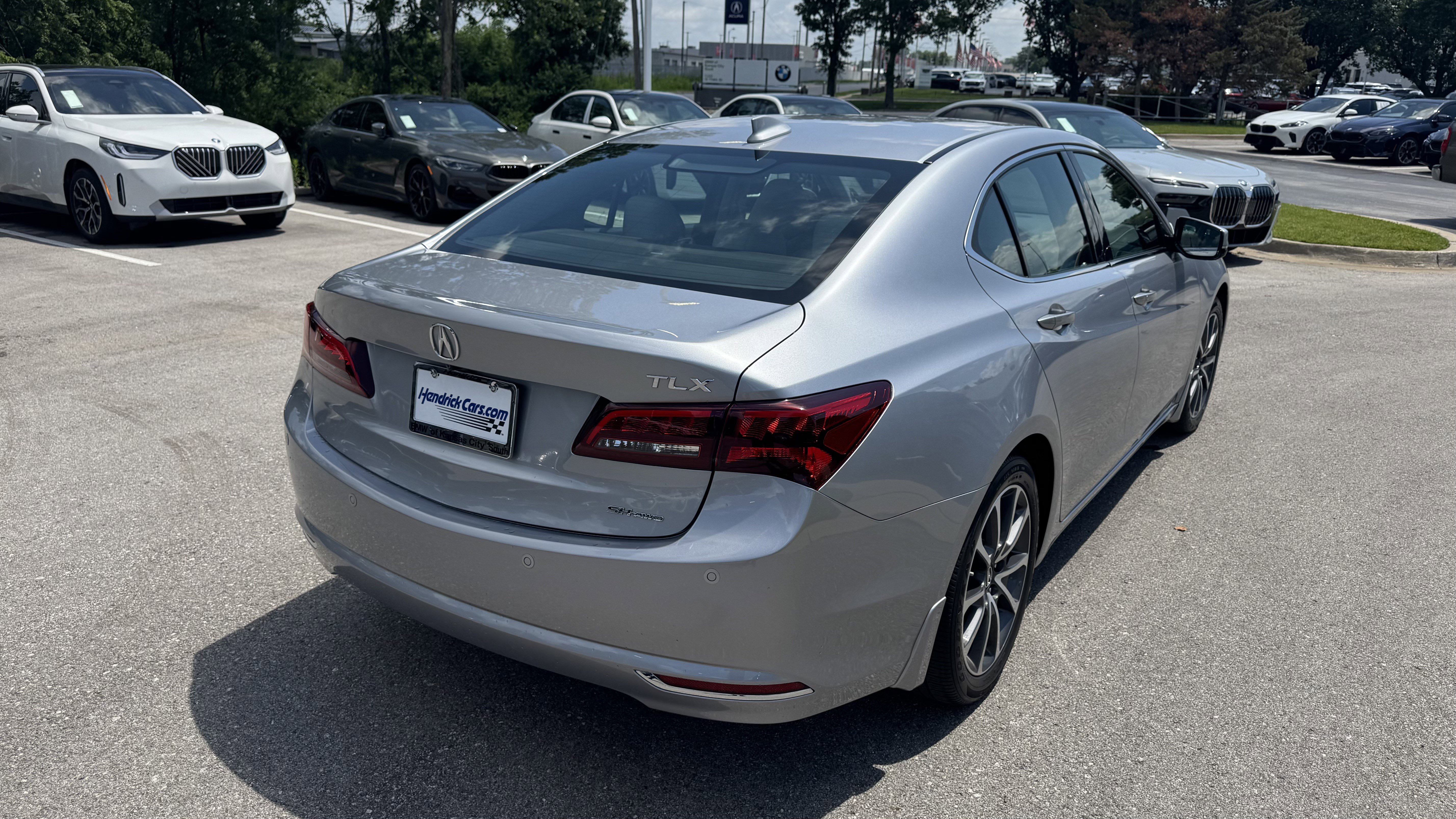 Used 2017 Acura TLX V6 SH-AWD w/ Advance Package image 10