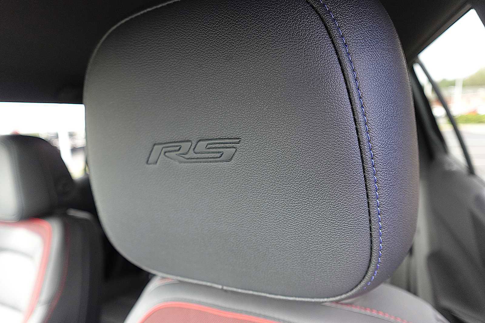 Used 2025 Chevrolet Equinox RS w/ Safety and Technology Package AWD/4WD image 14