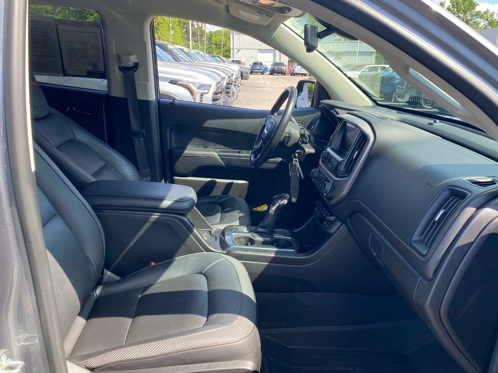 Used 2022 GMC Canyon AT4 w/ Trailering Package AWD/4WD image 18