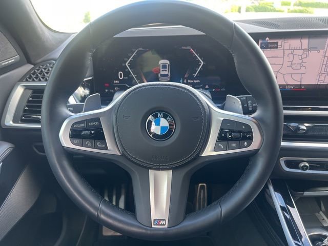 Used 2023 BMW X7 xDrive40i w/ M Sport Package image 18