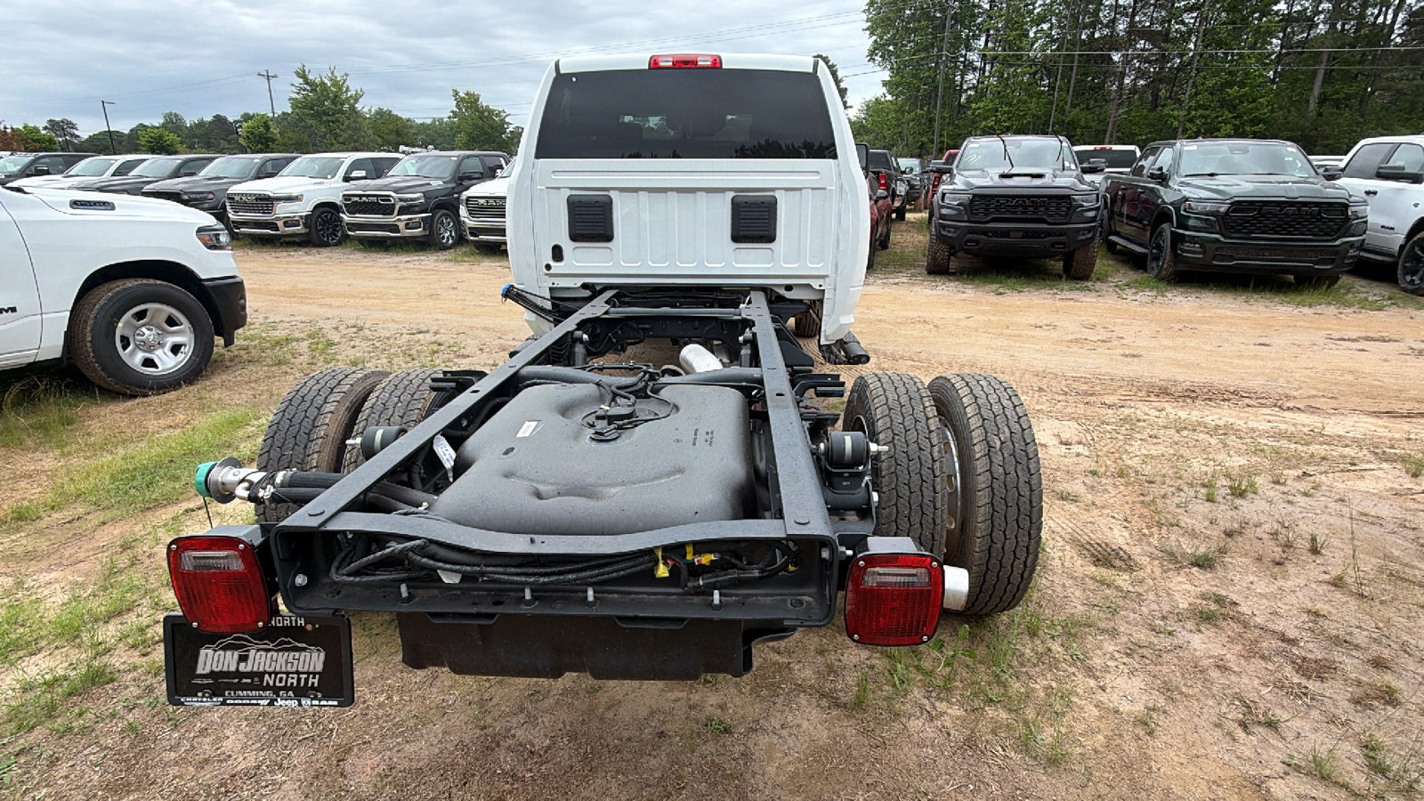 New 2026 RAM 5500 Tradesman w/ Chrome Appearance Group AWD/4WD image 9