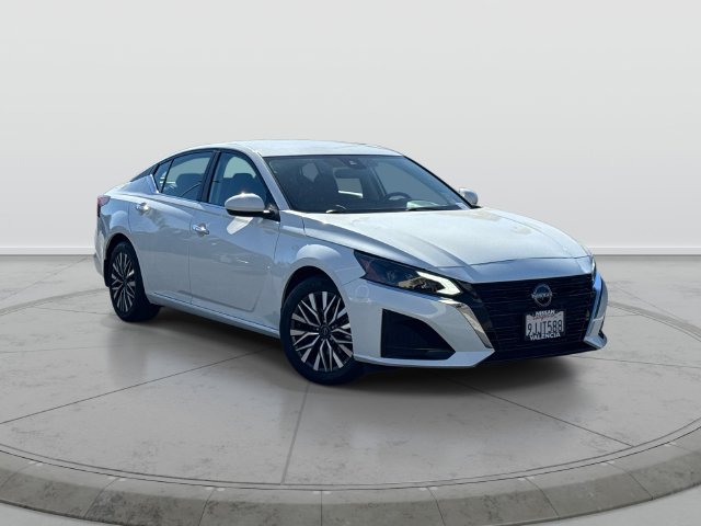 Certified 2023 Nissan Altima 2.5 SV