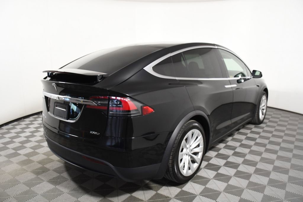 Used 2019 Tesla Model X Long Range AWD/4WD image 6