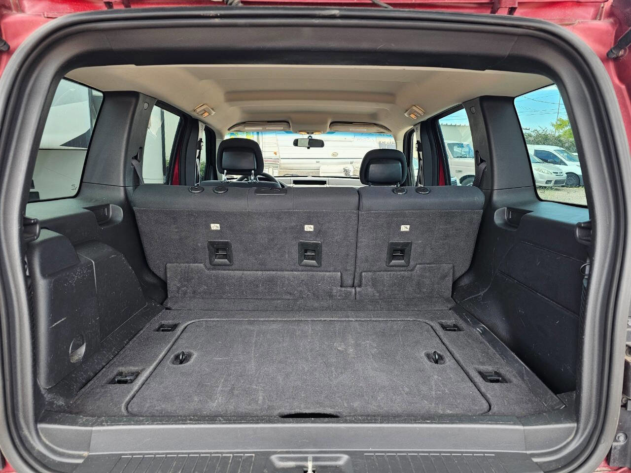 Used 2012 Jeep Liberty Sport image 8